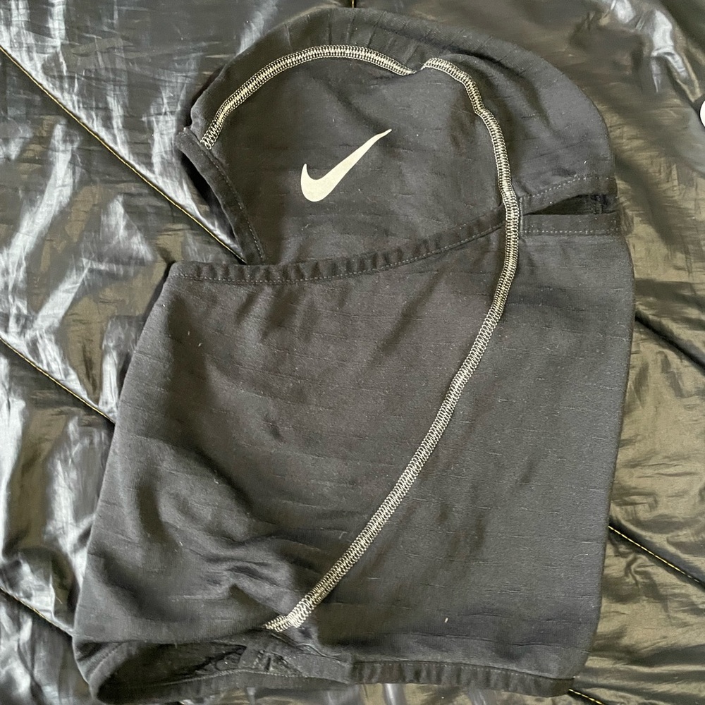 Nike therma fit 4.0 ski